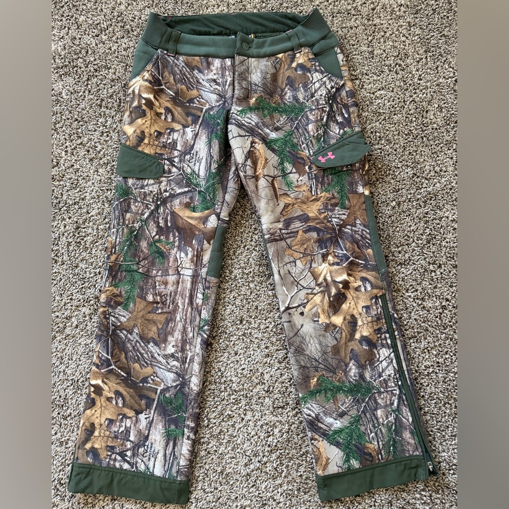 Women’s Under Armour Camo Pants